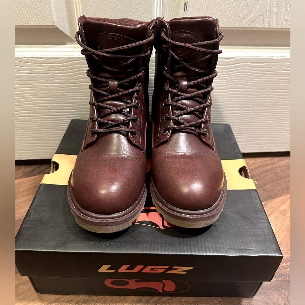NWOT. LUGZ Empire Hi Water Resistant Lace Up Boot. Size 7.5. - Picture 3 of 12